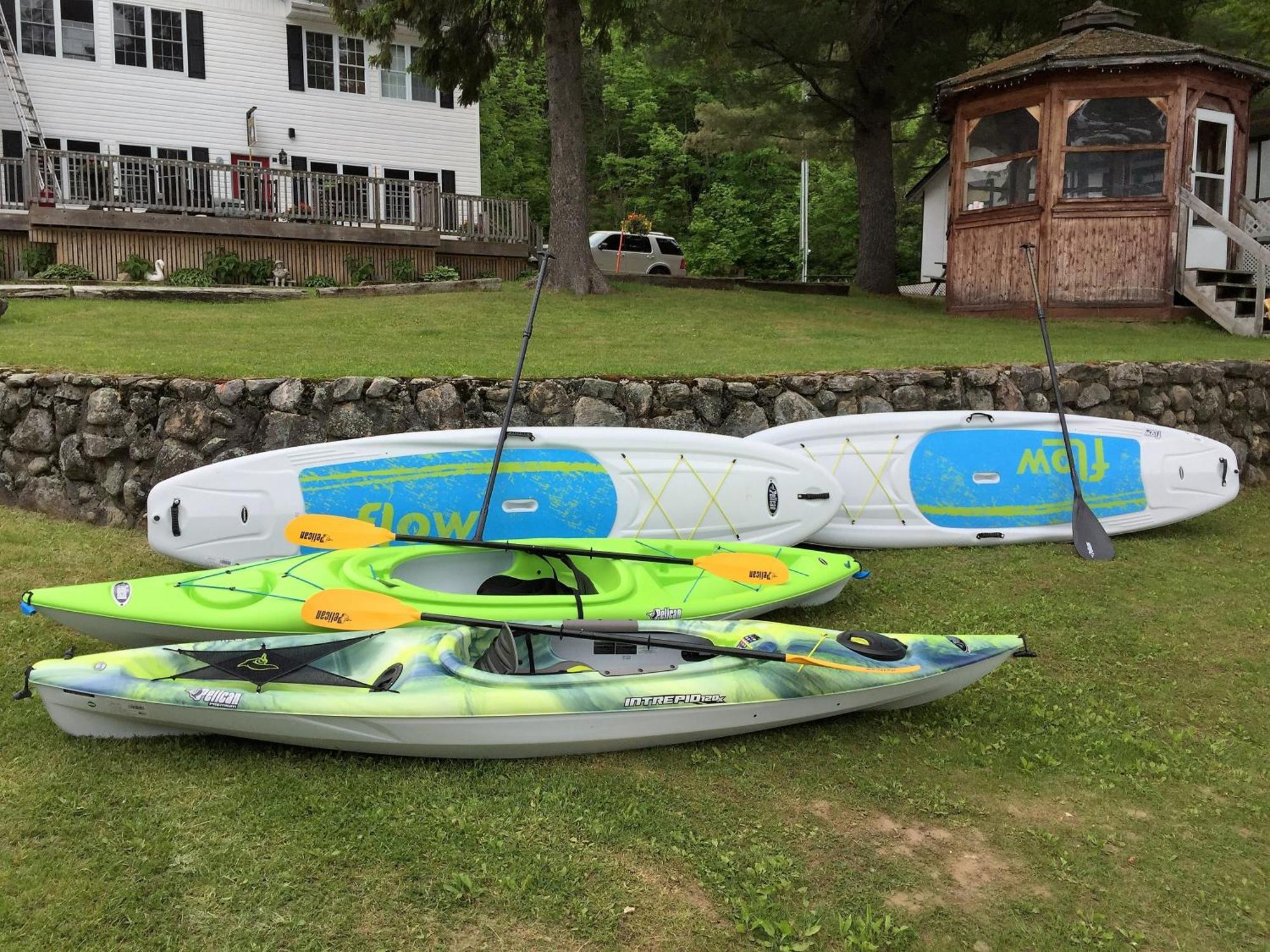 Little Hawk Resort & Marina Algonquin Highlands Exterior photo